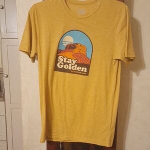 Stay Golden Graphic Tee - Yellow